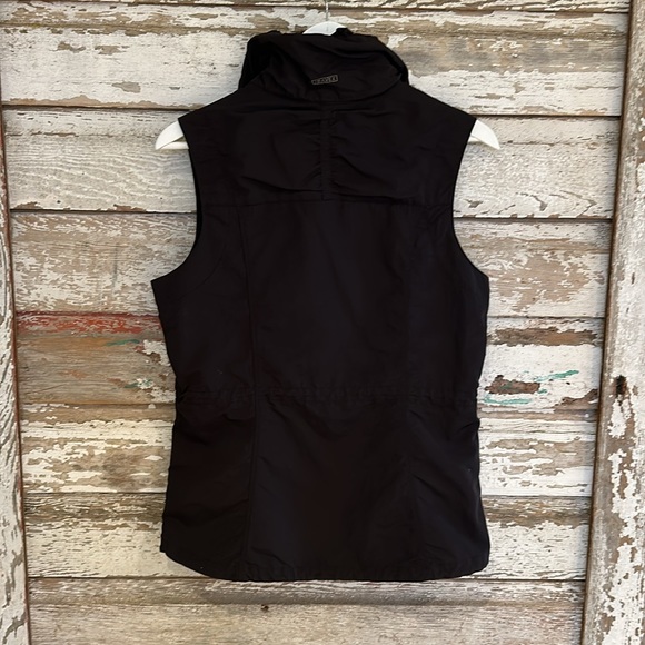 Black Vest - Picture 2 of 2